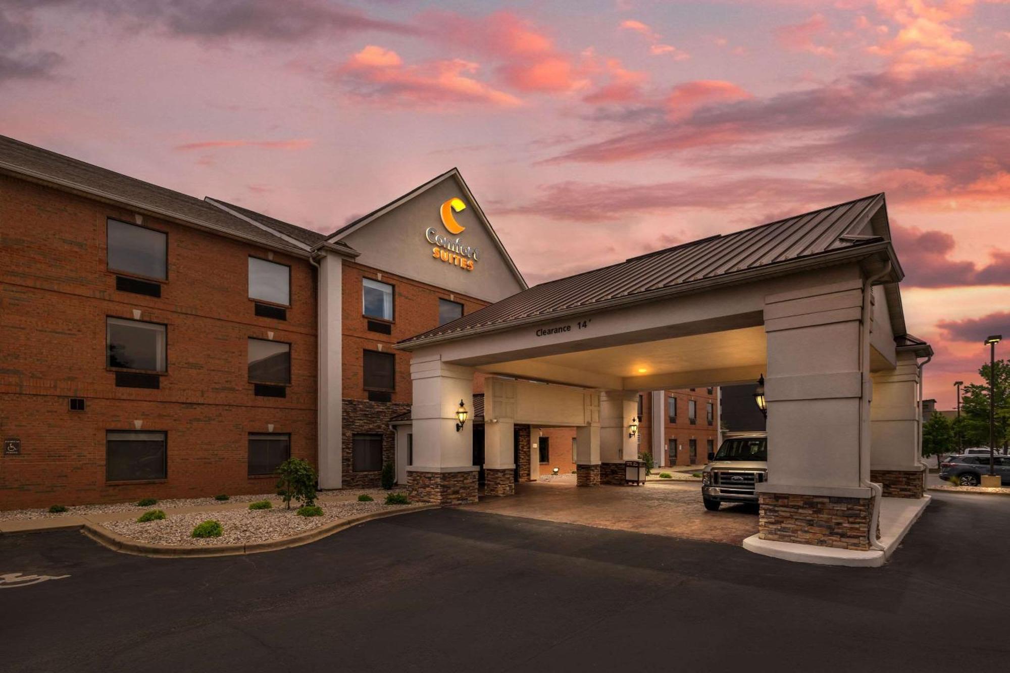 Comfort Suites Louisville Airport Exteriér fotografie